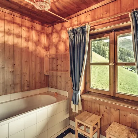 Holiday home Bergidyll Am Glockner